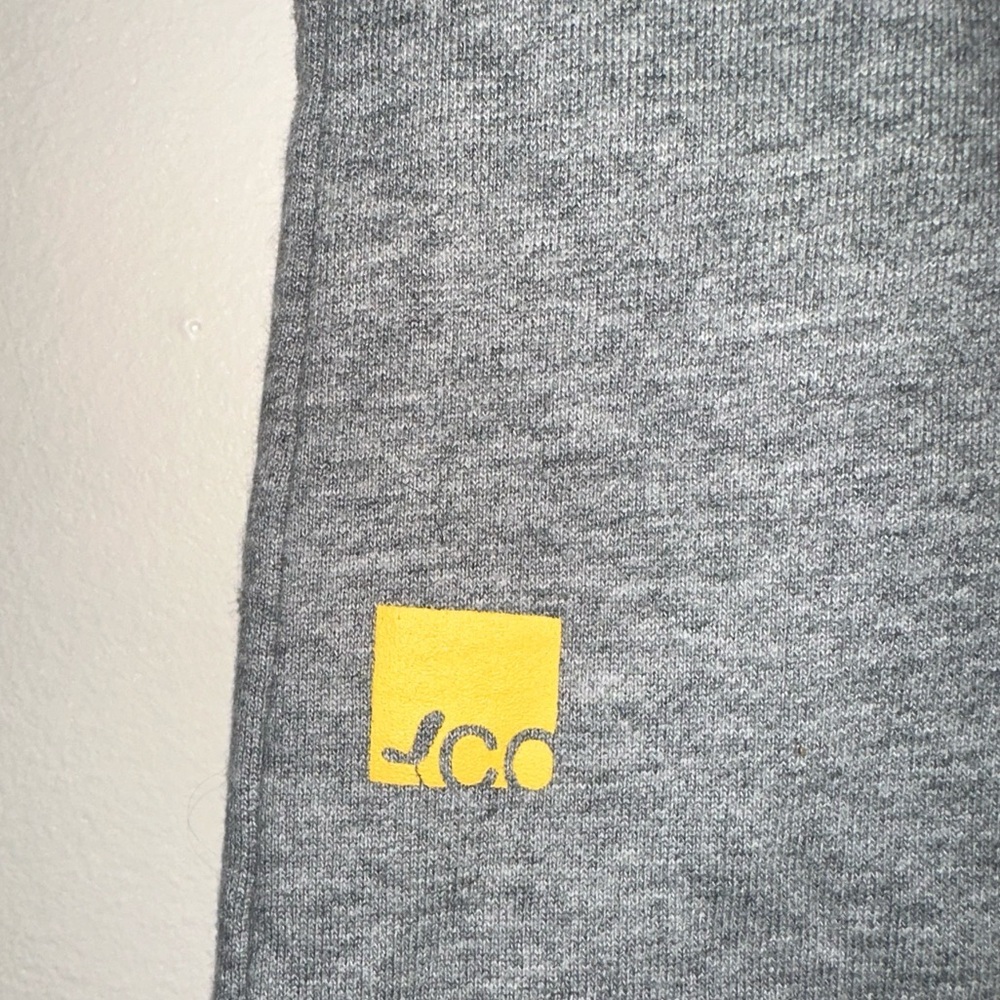 Community Size M - Picture 7 of 8